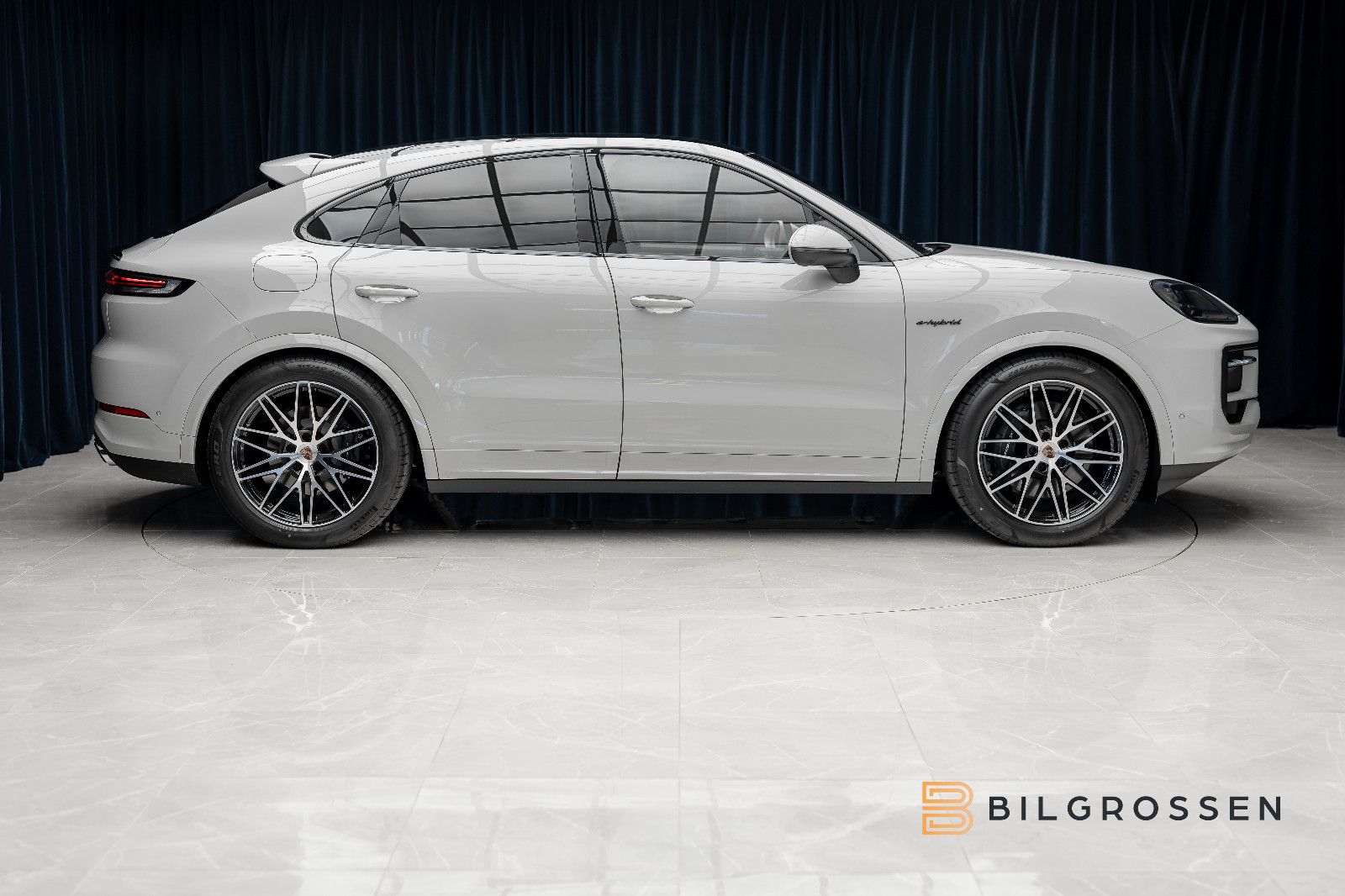 Porsche Cayenne Coupé E-Hybrid PASM BOSE SportExh P-Disp