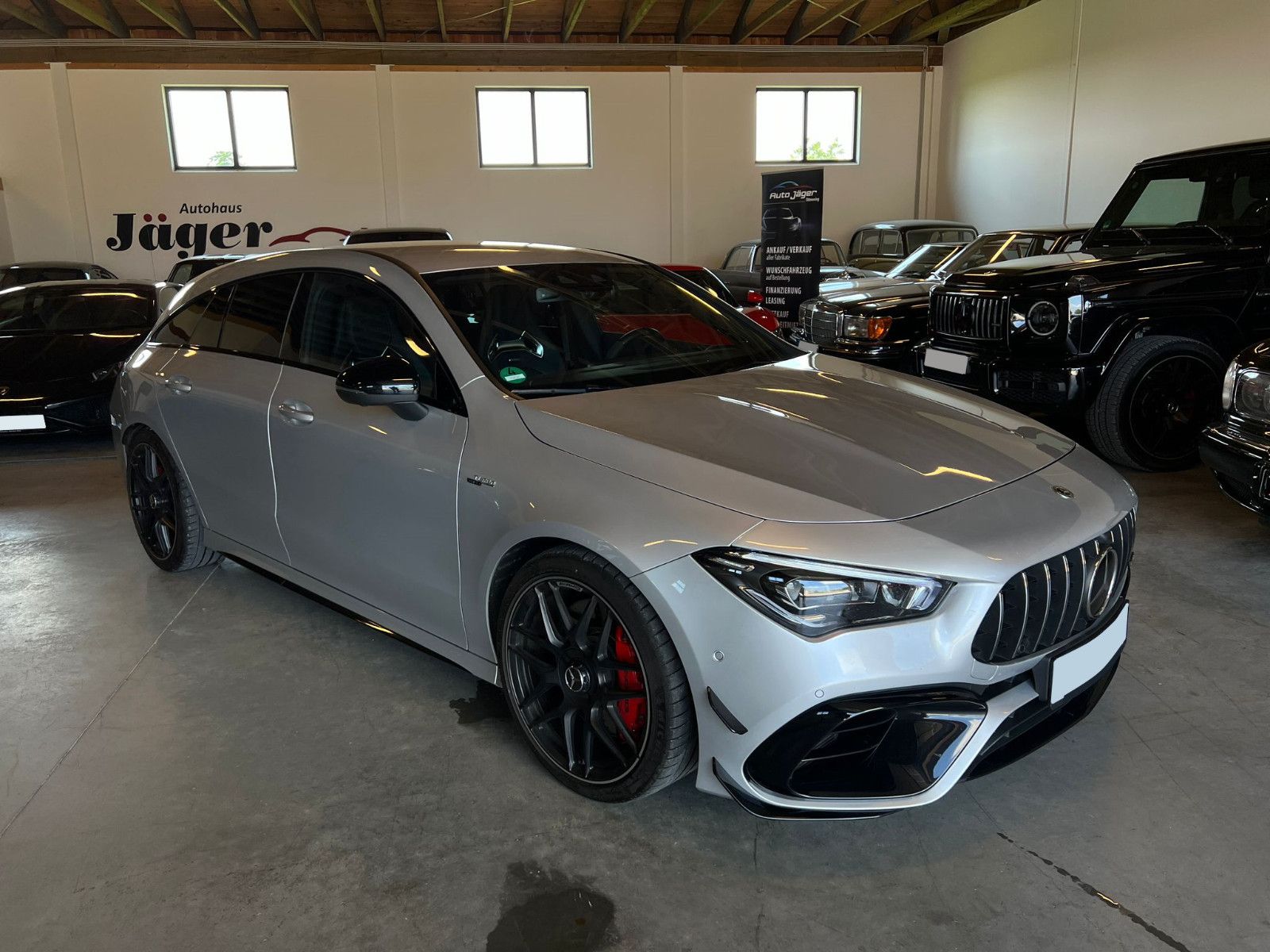 Mercedes-Benz CLA 45S AMG - Samsaru's Car Outlet