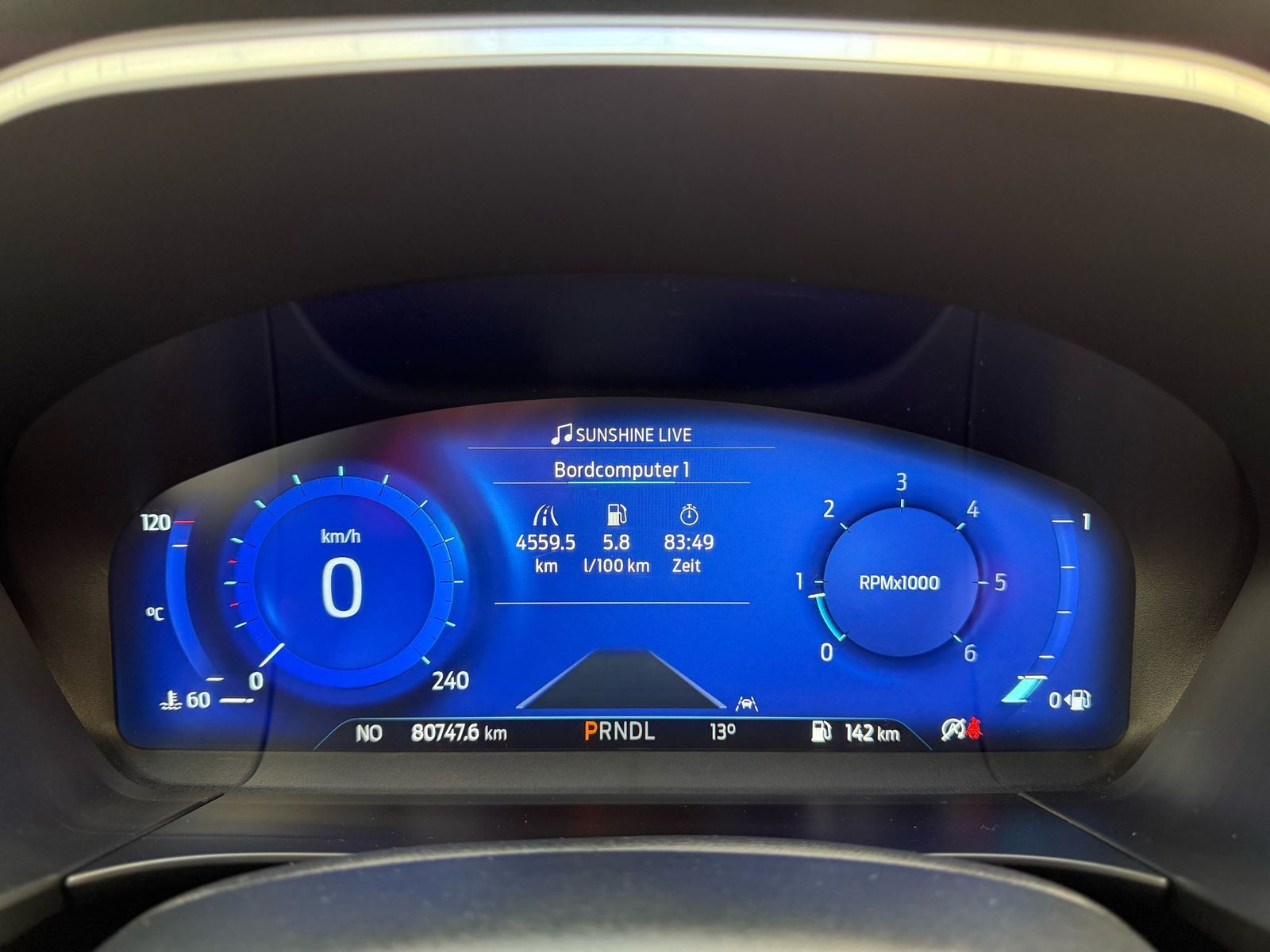 Ford Kuga 1.5 EcoBlue Titanium - Samsaru's Car Outlet