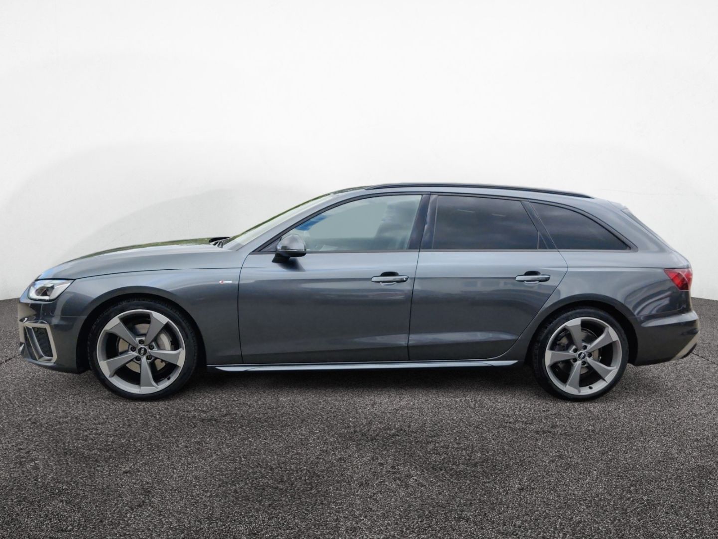Audi A4 Avant S line 40 TDI quattro - Samsaru's Car Outlet