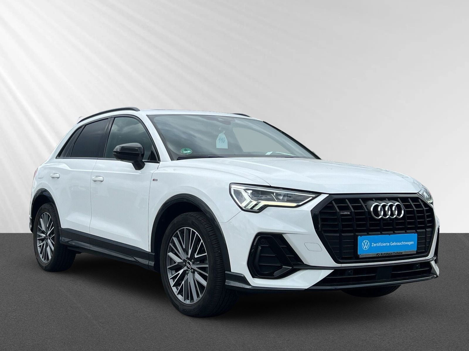 Audi Q3 S line 35 TDI quattro - Samsaru's Car Outlet