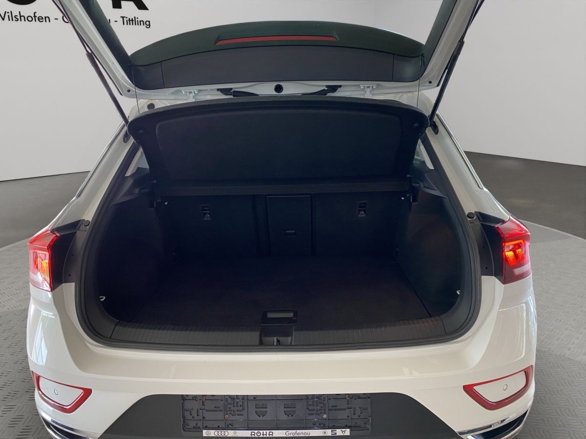 Volkswagen T-ROC 1.5 TSI - Samsaru's Car Outlet