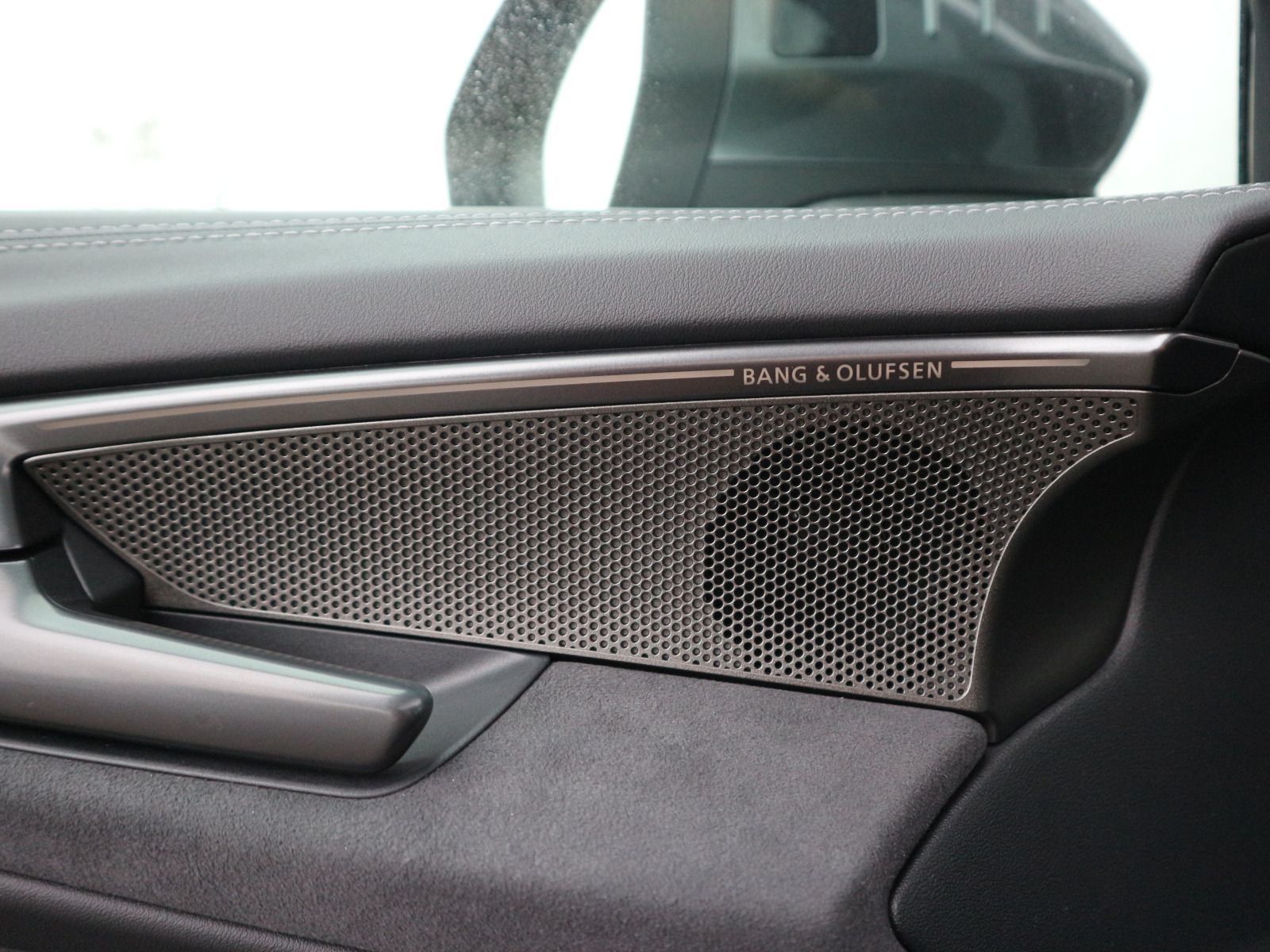 Audi A5 Avant TDI quattro 150 kW S tronic S line*AHK*