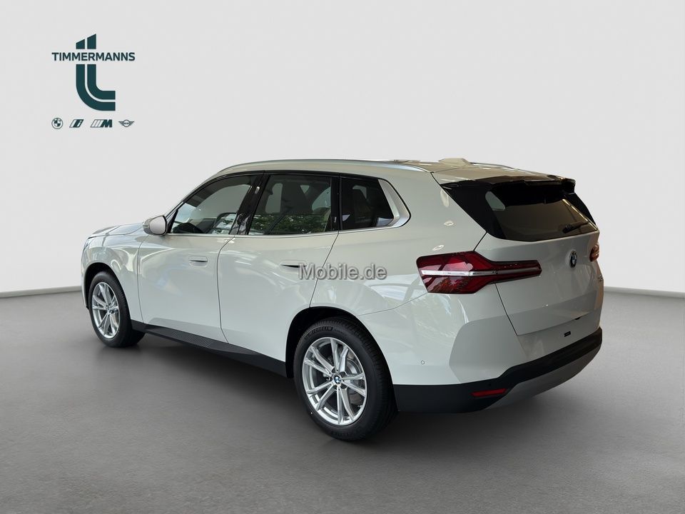 BMW X3 xDrive20 19" PREMIUM + COMFORT PAKET + PANO.