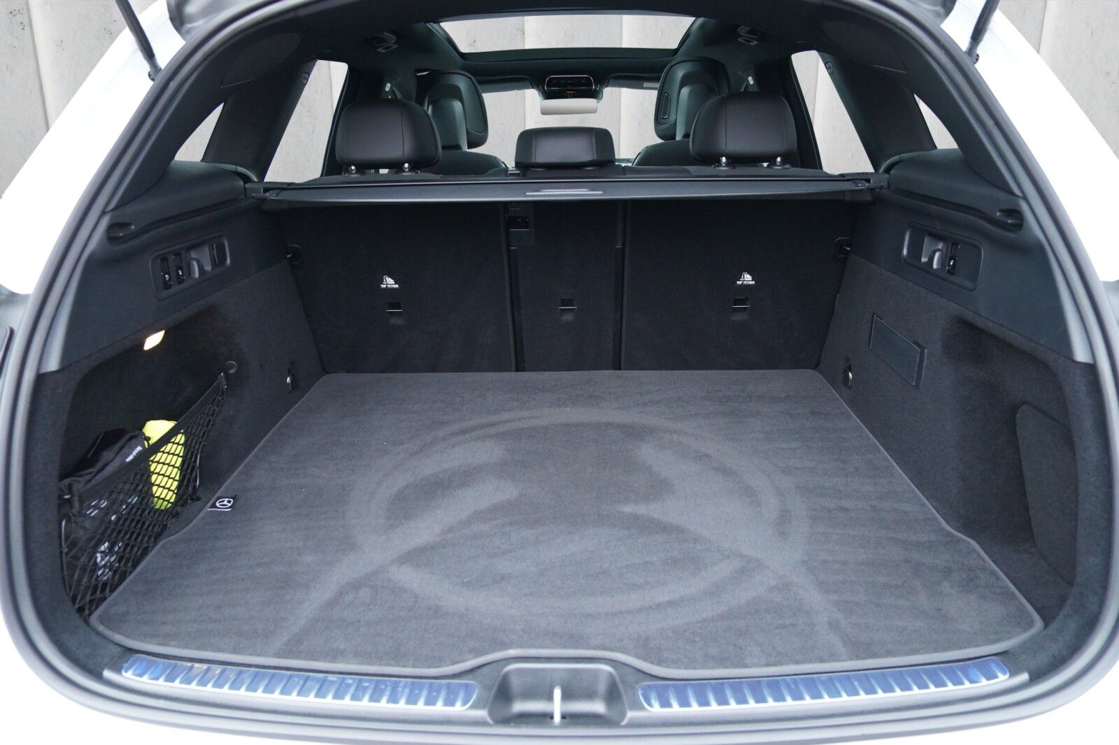 Mercedes-Benz GLC 220 d 4MATIC AMG LINE Hinterachslenkung HUD