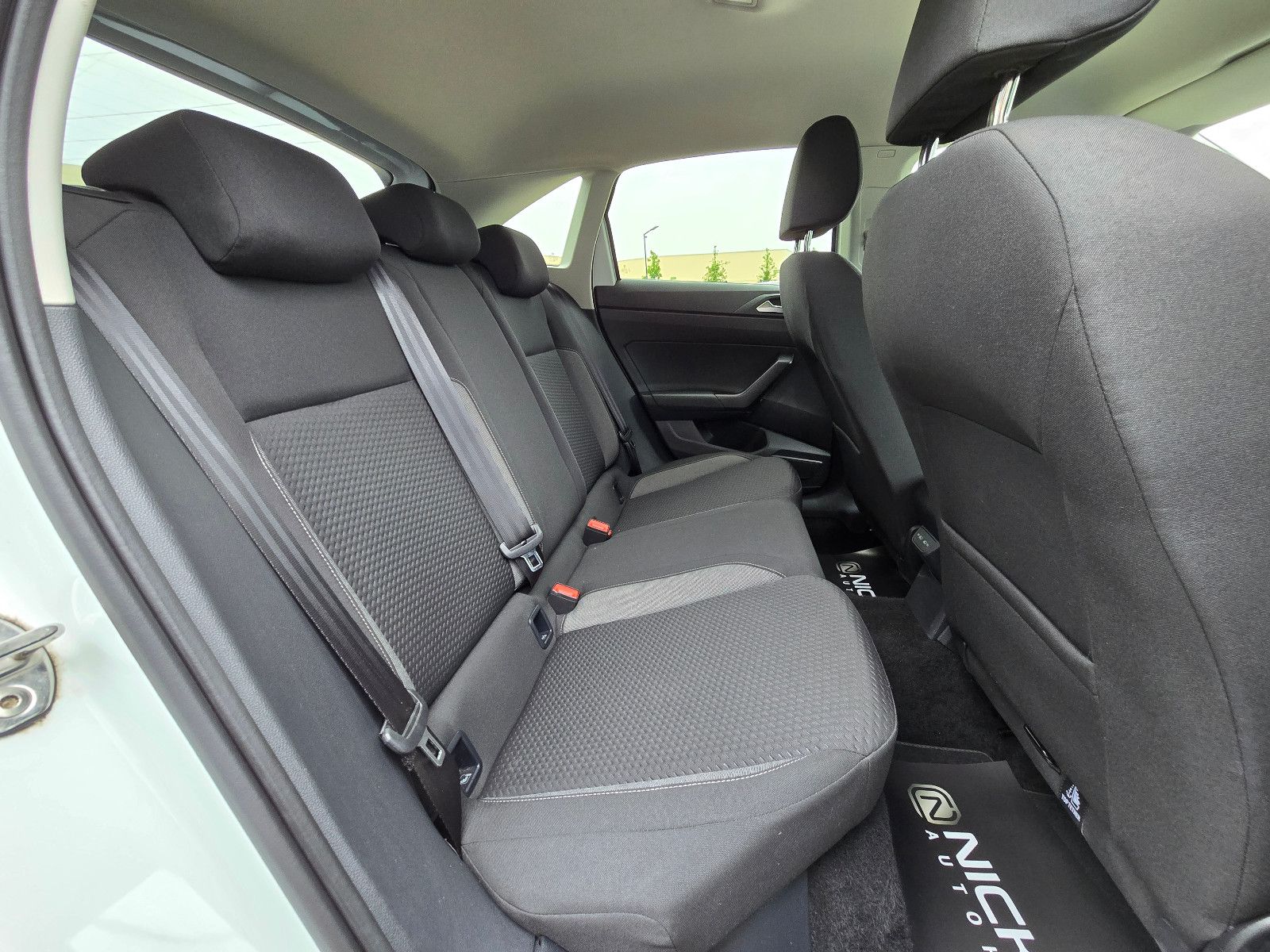 Volkswagen Taigo 1.0TSI DSG Life - Samsaru's Car Outlet