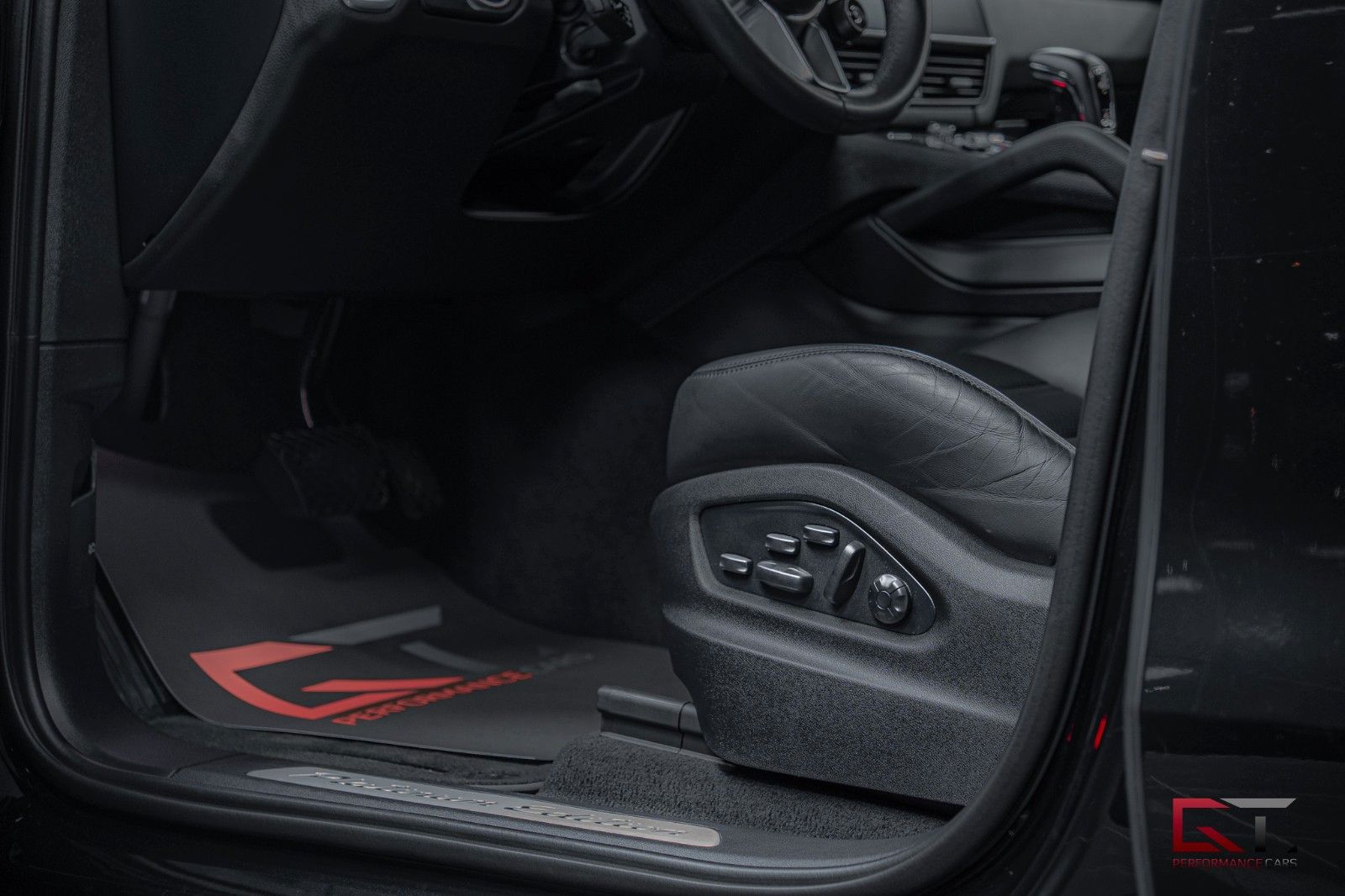Porsche Cayenne E-Hyb Coupé PE VAT SportDesign 22" Pano