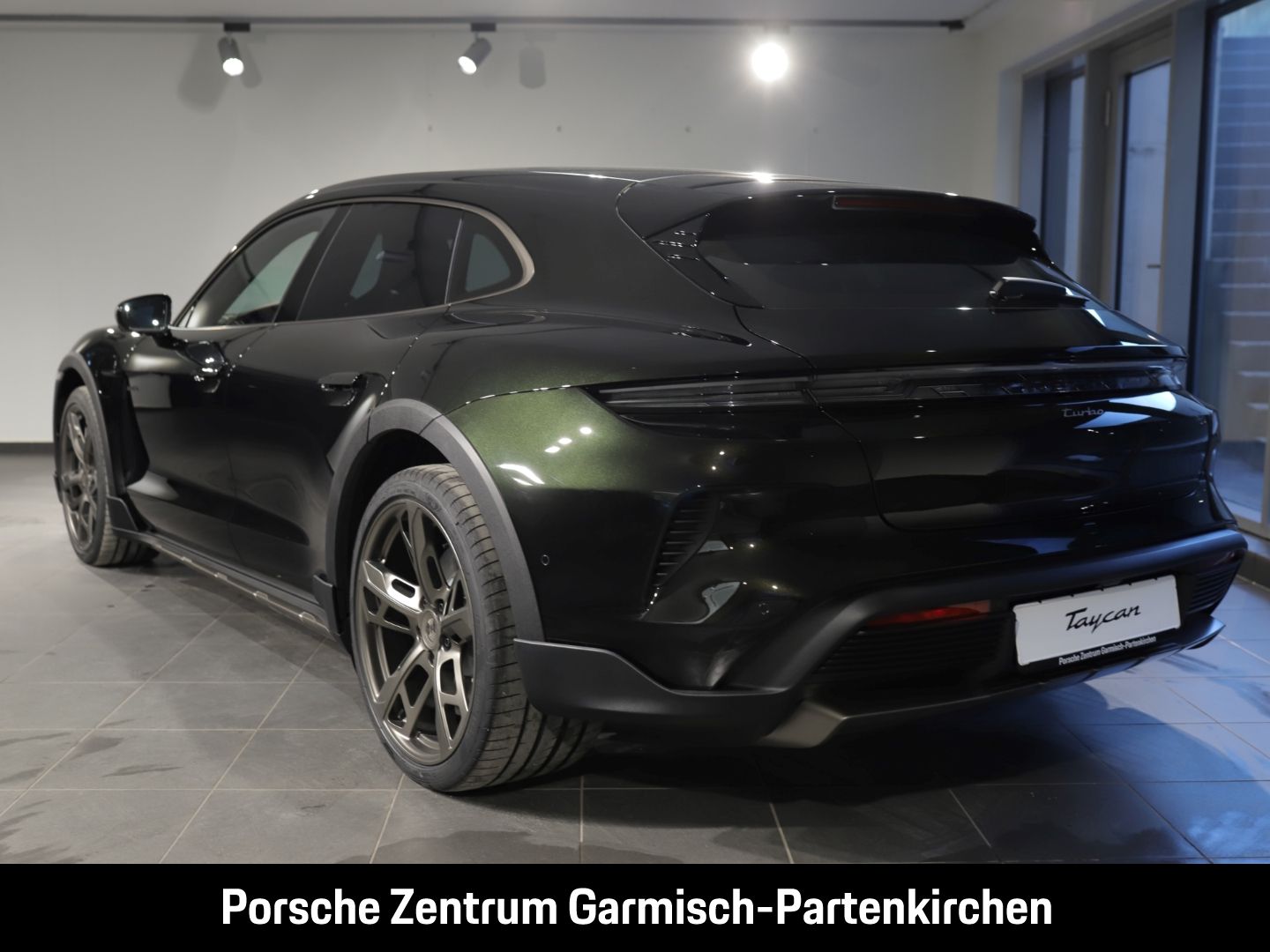 Porsche Taycan Turbo Cross Turismo 360 Kamera Klima ACC