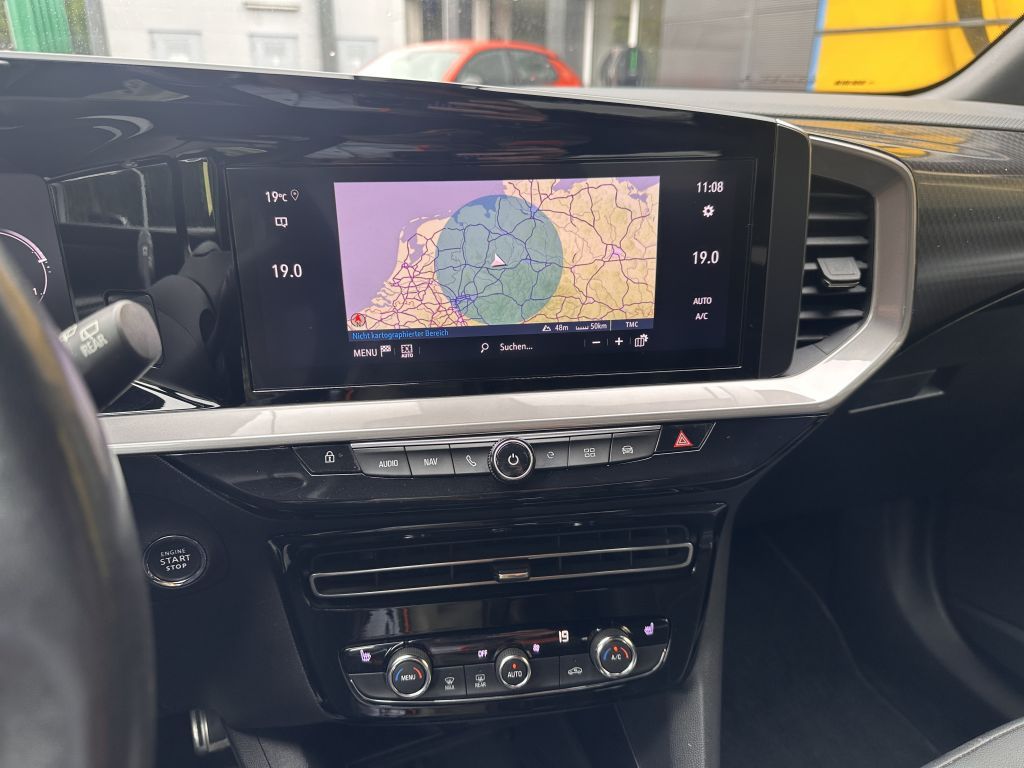 Opel Mokka-e Ultimate - Samsaru's Car Outlet