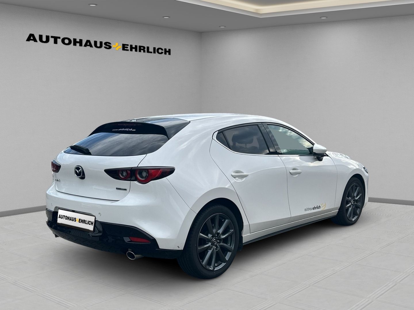 Mazda 3 Exclusive-Line NAVI+PDC+RfK+SHZ+LHZ