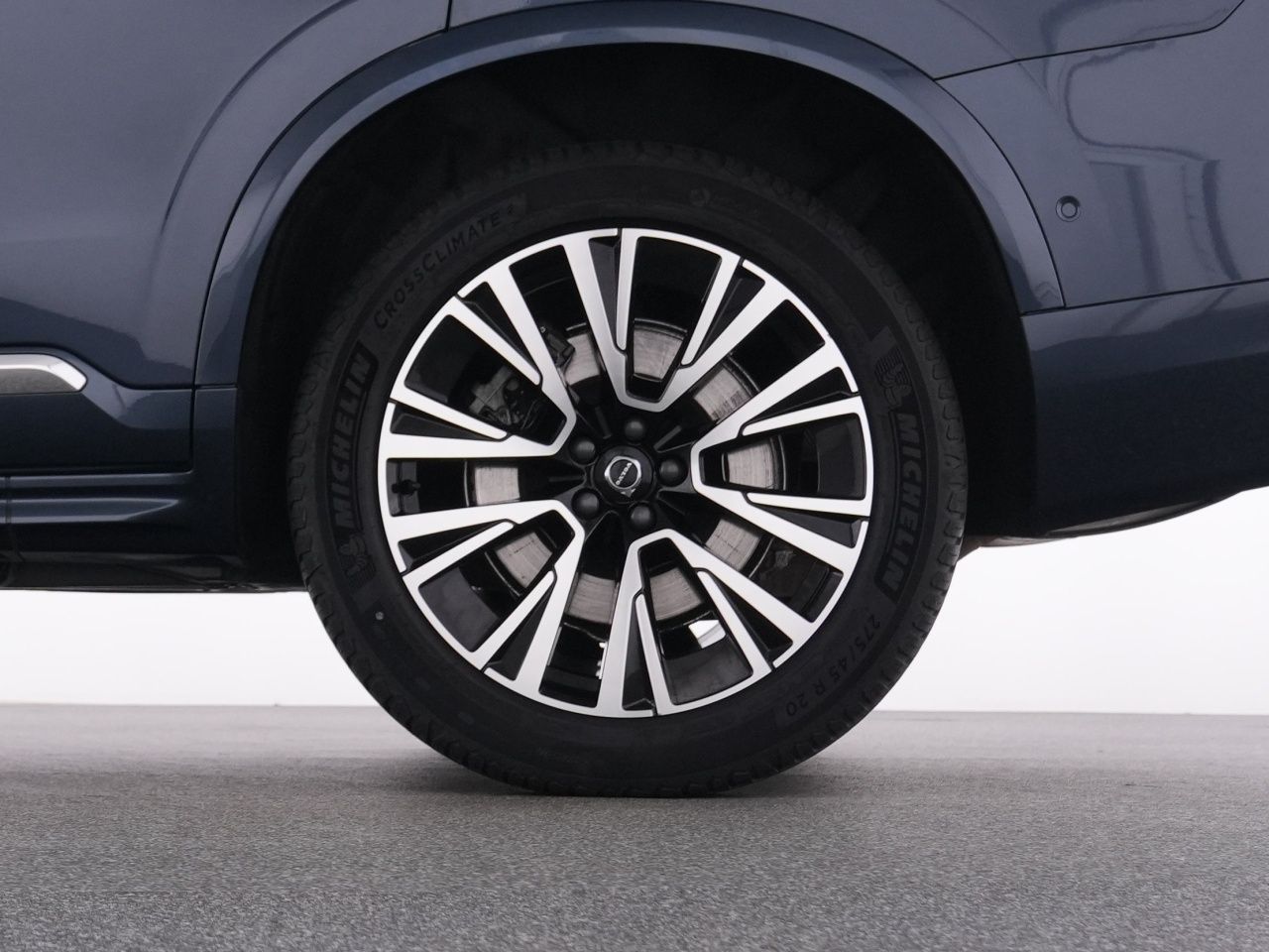 Volvo XC90 T8 Recharge Plus Bright+360°KAM+LEDER+ACC+M
