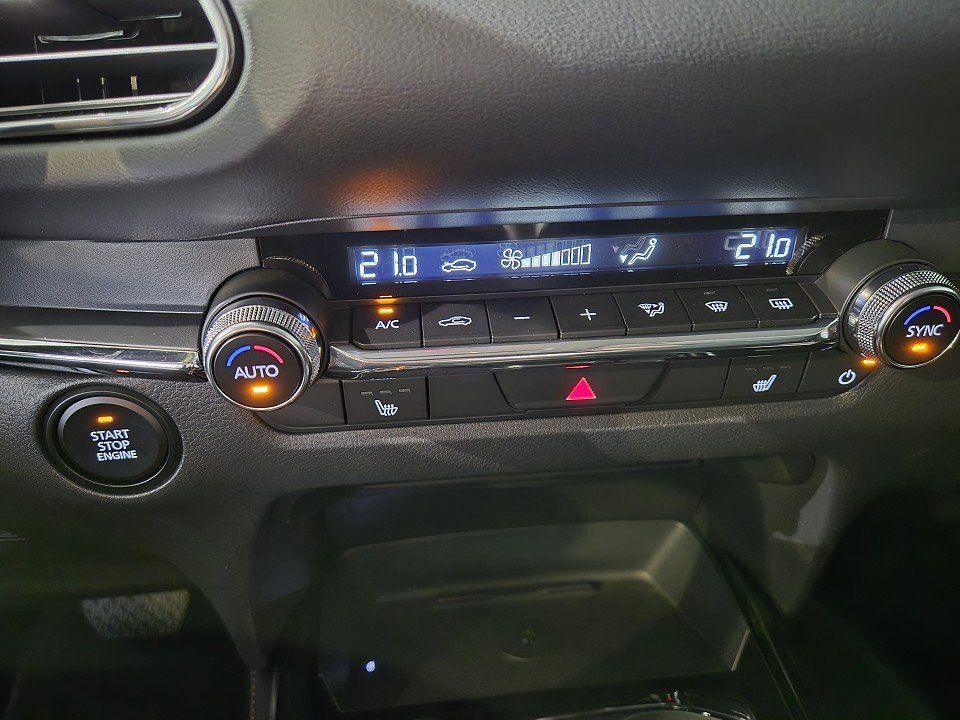 Mazda CX-30 5WGN 2.5L e-SKYACTIV G 140ps 6AT FWD Homur