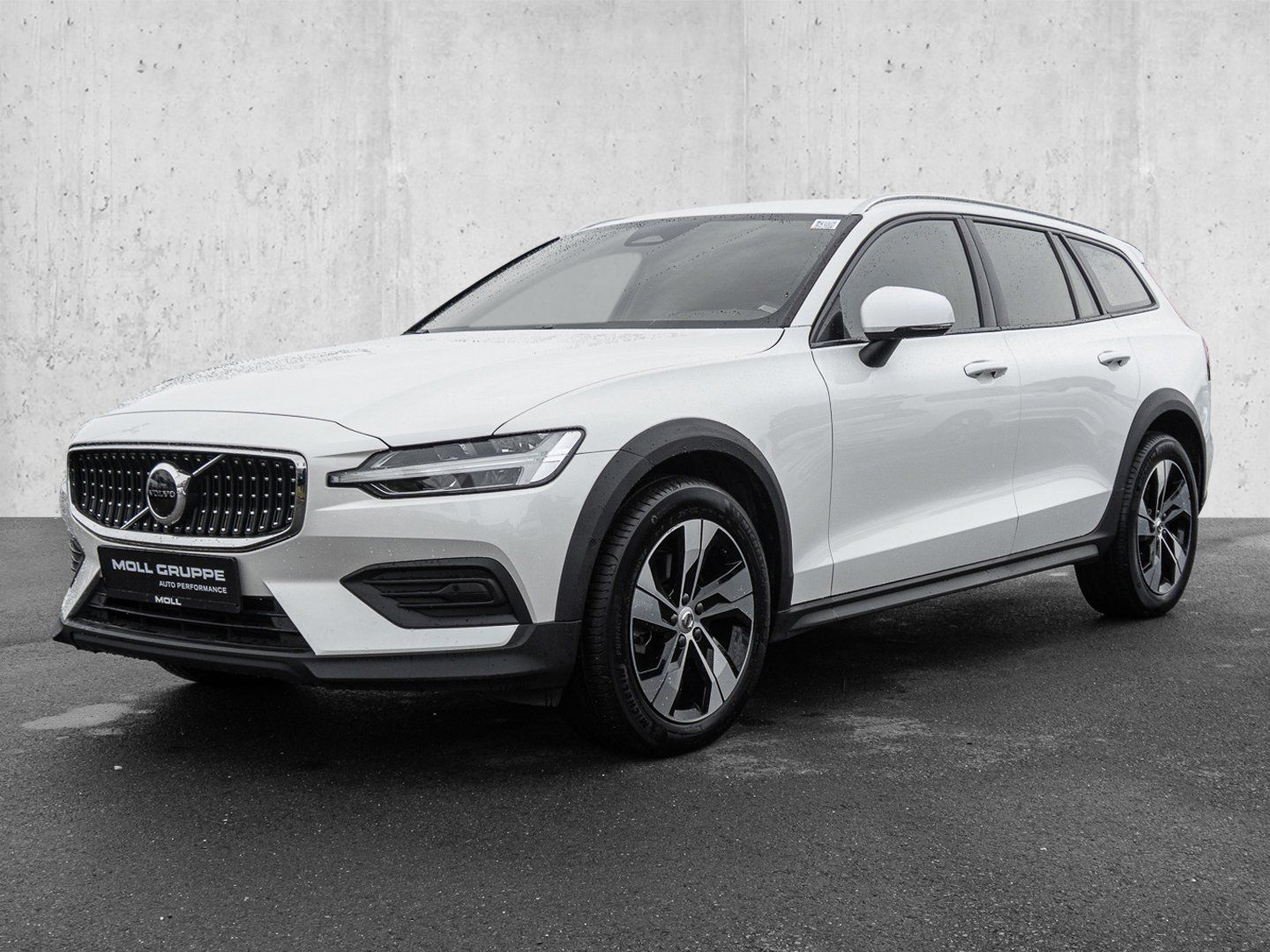 Volvo V60 Cross Country B4 D AWD Plus Bright PILOT LED