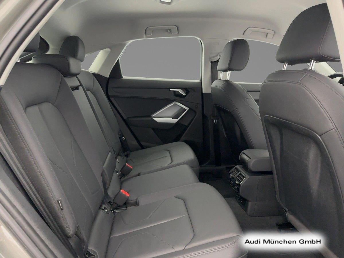 Audi Q3 Sportback 45 TFSI qu. S tronic - Samsaru's Car Outlet
