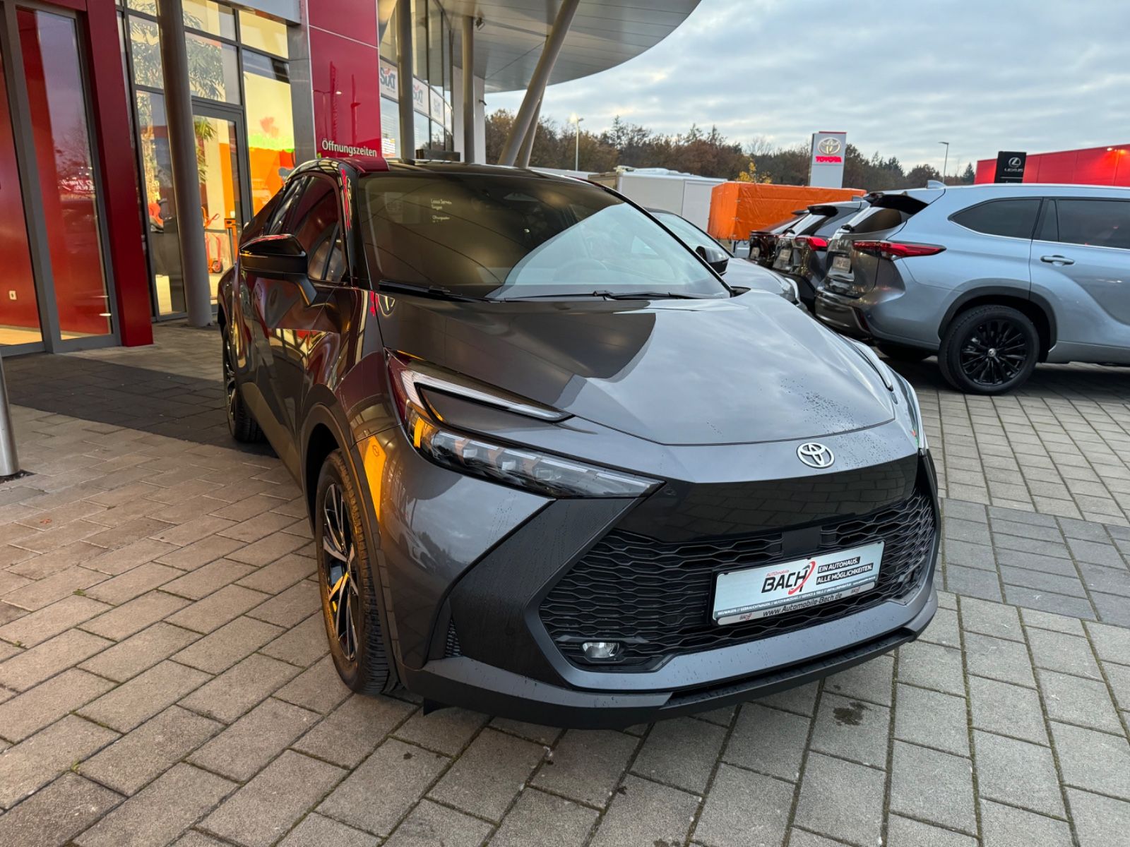 Toyota C-HR Plug In Team Deutschland*15 JAHRE GARANTIE*