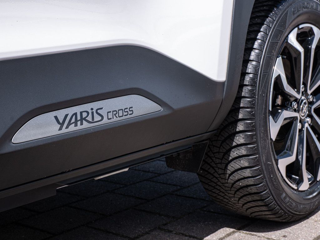 Toyota Yaris Cross Hybrid 1.5 VVT-i Team Deutschland