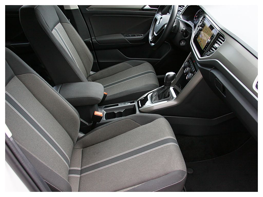 Volkswagen T-ROC Style - Samsaru's Car Outlet