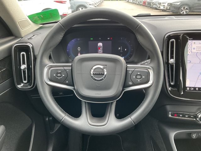 Volvo XC40 B4 Plus Bright AWD AHK LEDER STANDHZ