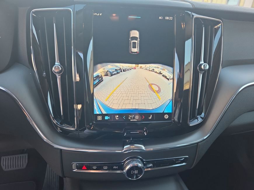 Volvo XC60 B5 B AWD Core