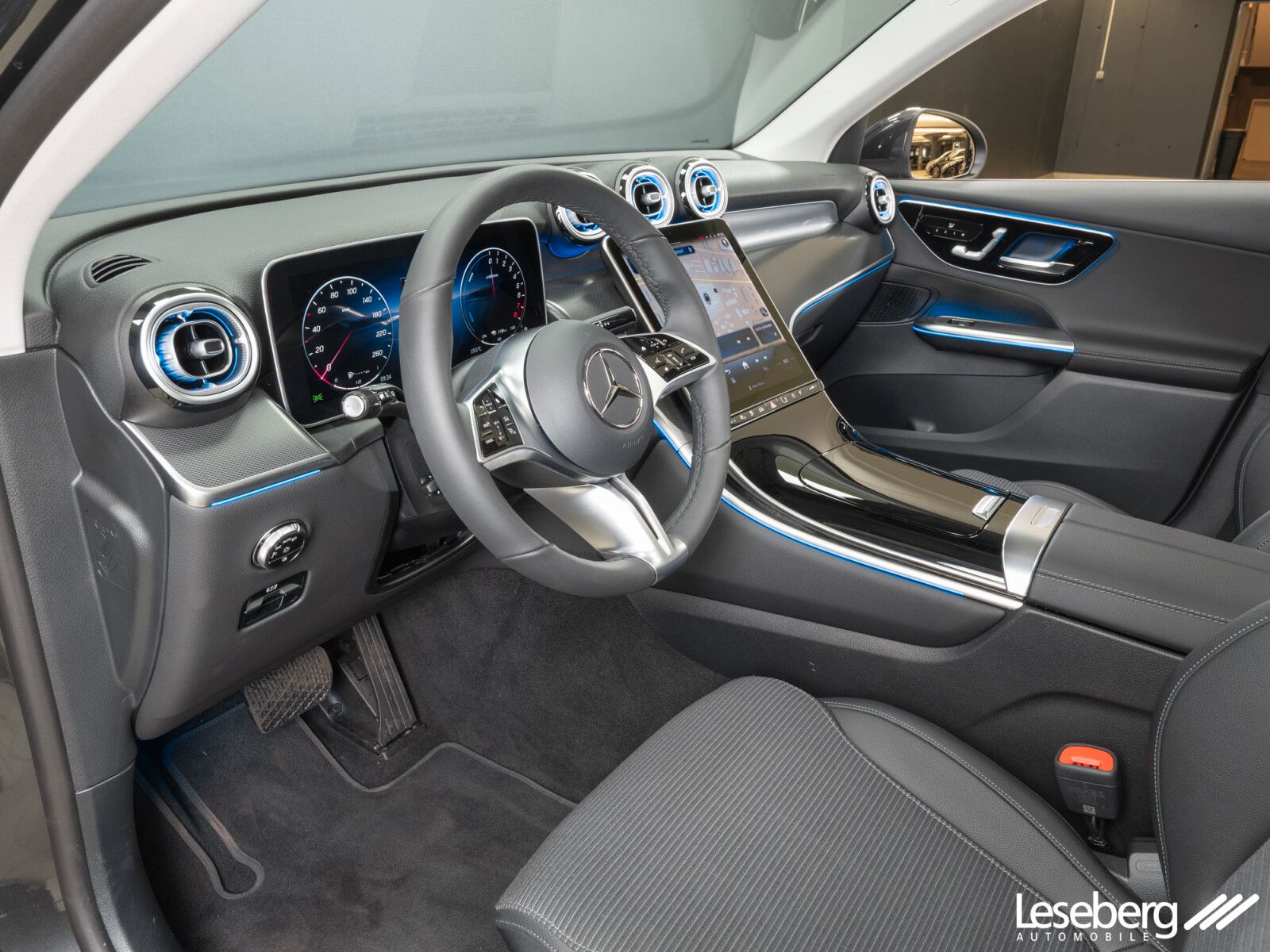Mercedes-Benz GLC 300 e 4M Avantgarde - Samsaru's Car Outlet