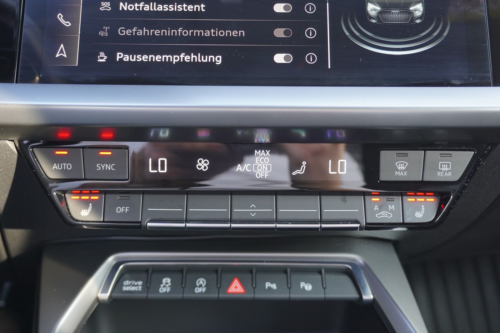 Audi A3 35 2.0 TDI Limousine - Samsaru's Car Outlet