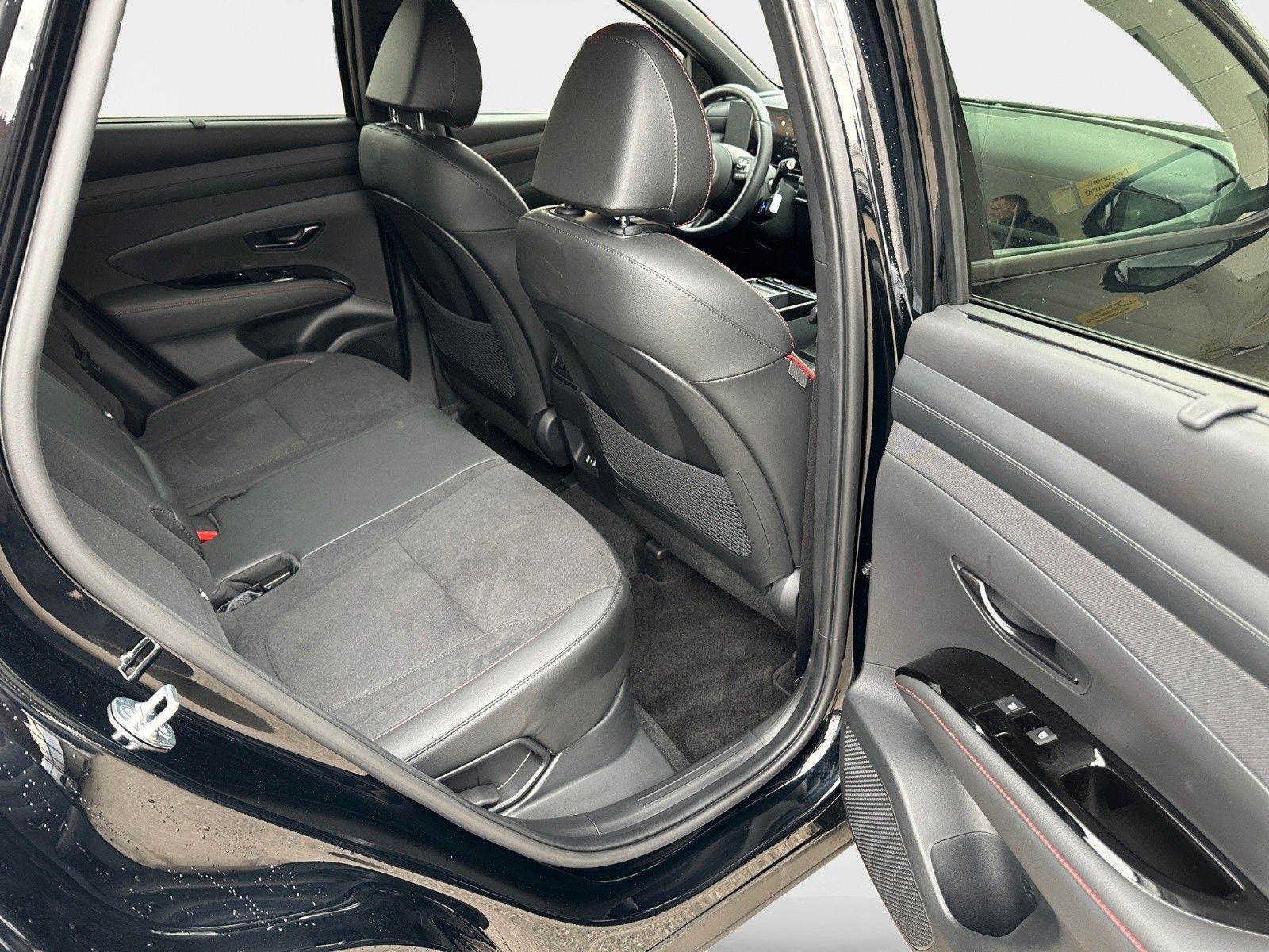 Hyundai TUCSON N Line Hybrid 2WD - Samsaru's Car Outlet