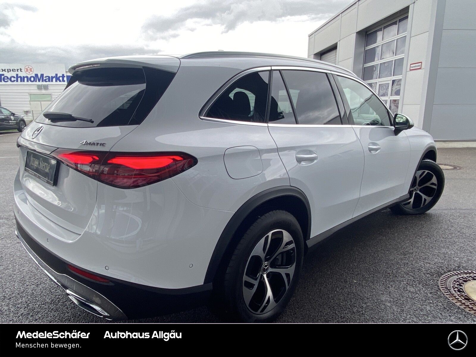 Mercedes-Benz GLC 300 e 4M Avantgarde Pano LEDER Memory AHK