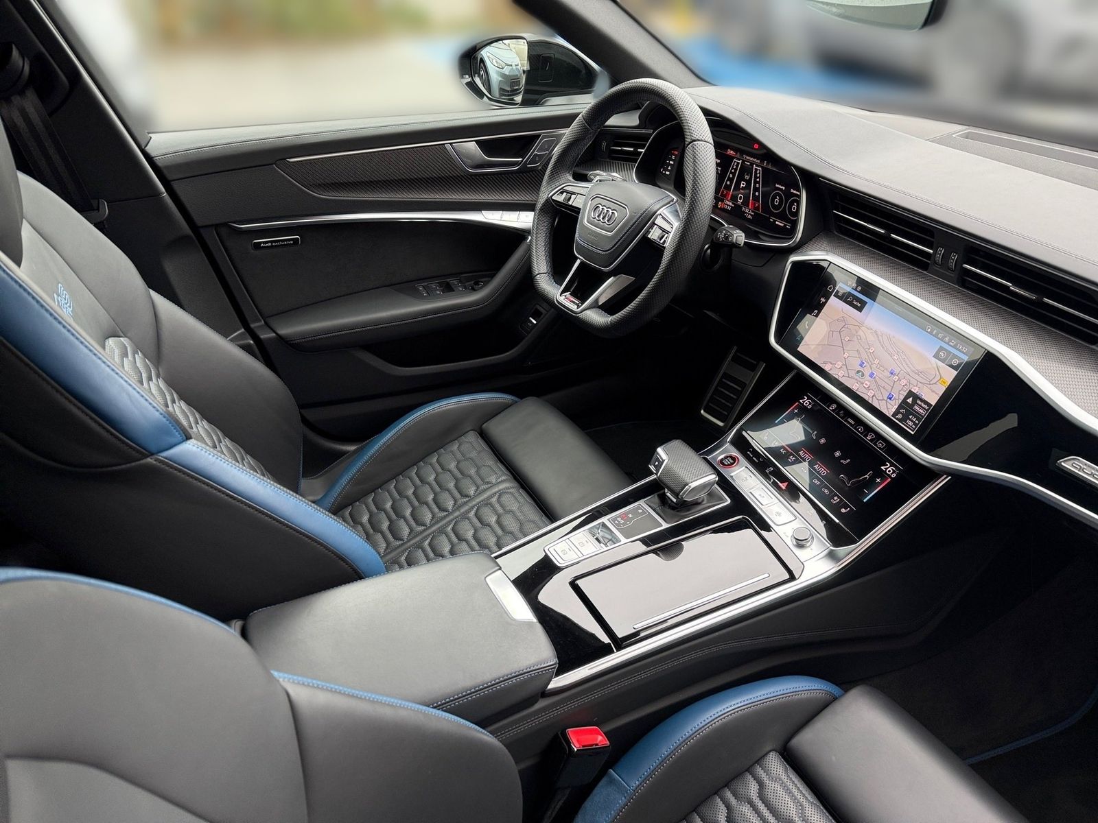 Audi RS 6 Avant INDIVIDUAL*STANDHZG*360°CAM*PANO*LASE