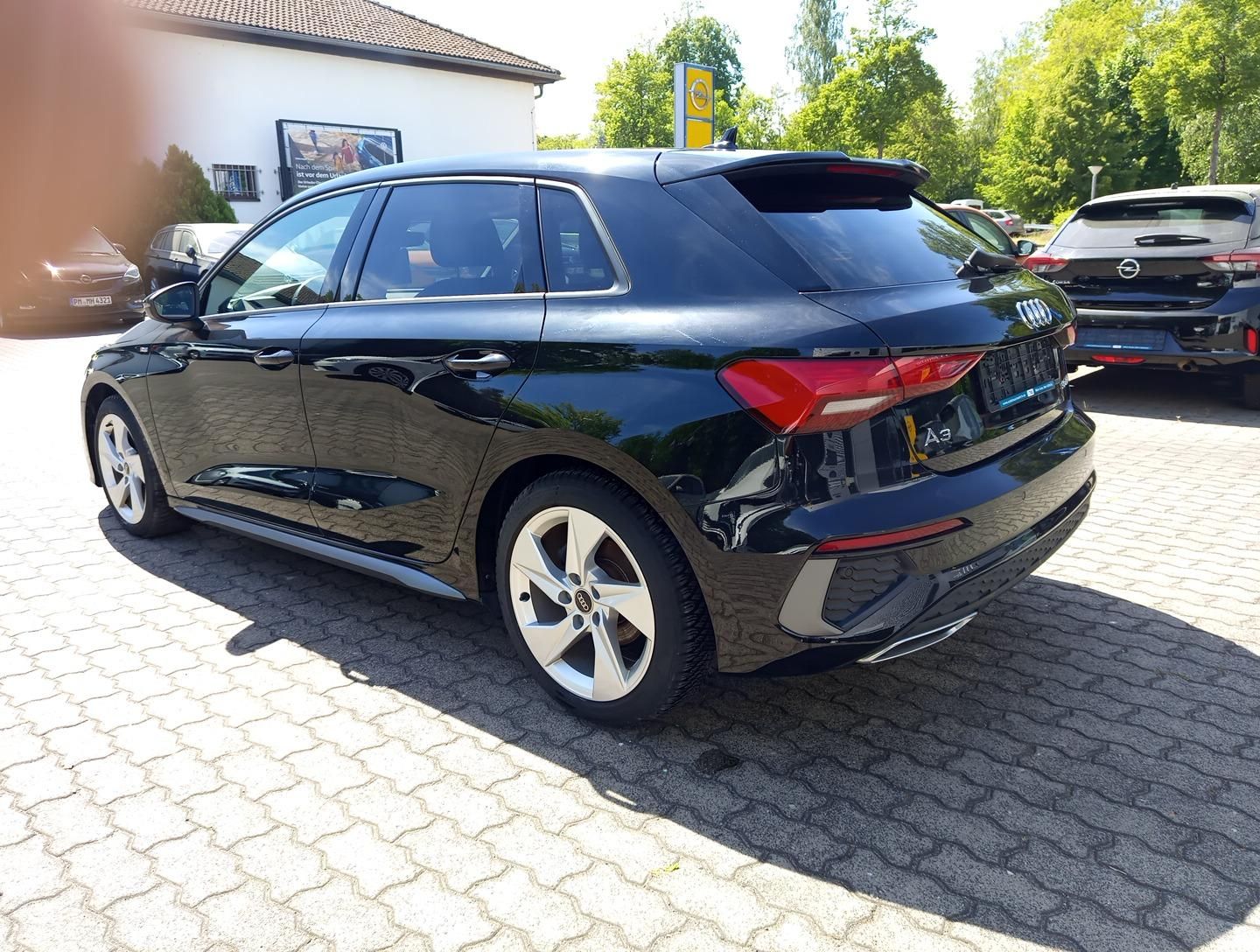 Audi A3 30 TFSI S line LED/Navi/SHZ/DAB/Allwetter