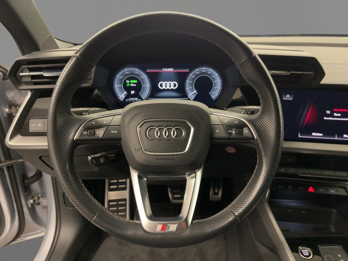 Audi A3 Sportback 40 TFSI e Advanced S tr. LED RFK NA