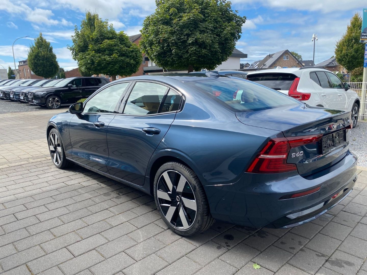 Volvo S60 T8 Ultimate Dark Plug-In Hybrid AWD 360 Bowe
