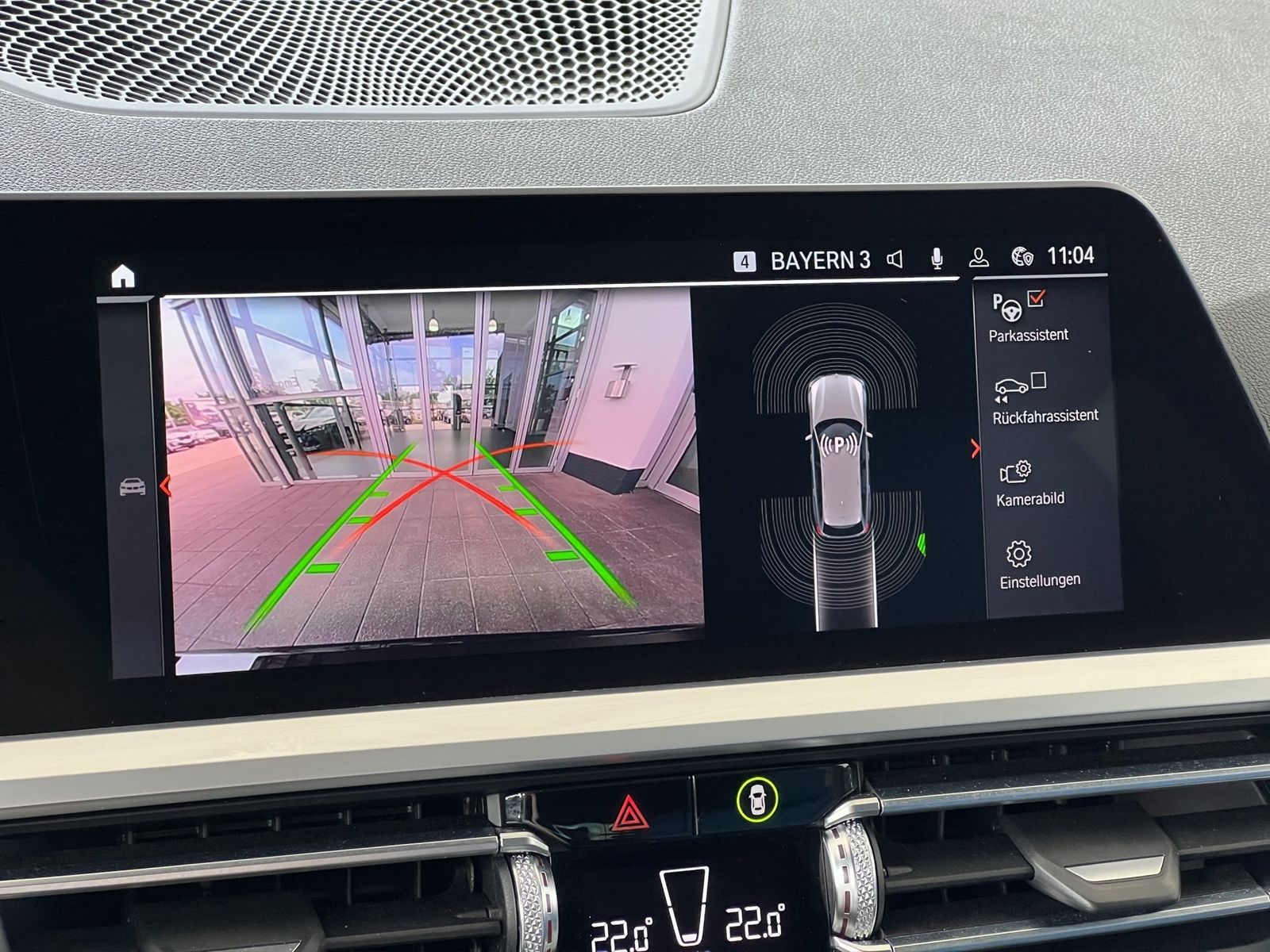 BMW 330i xDrive Touring M-Sport - Samsaru's Car Outlet