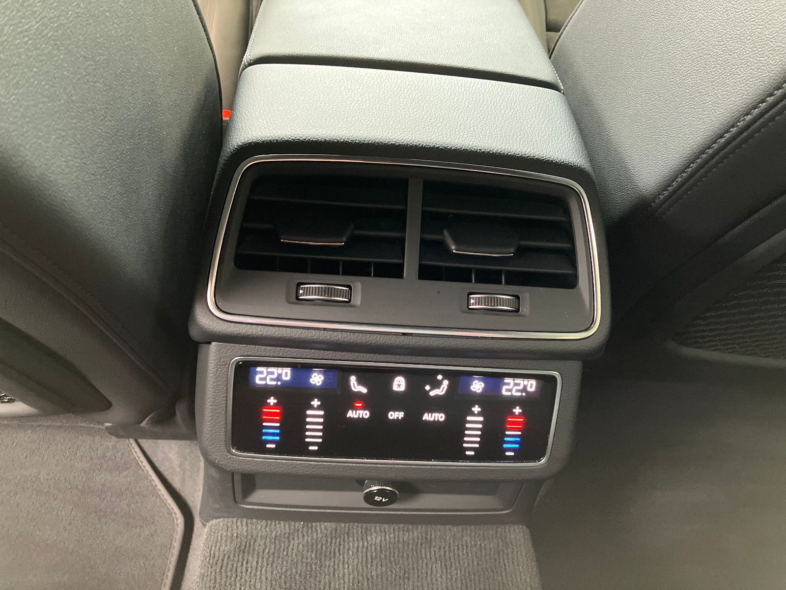Audi A6 Avant 45 TDI quattro design - Samsaru's Car Outlet