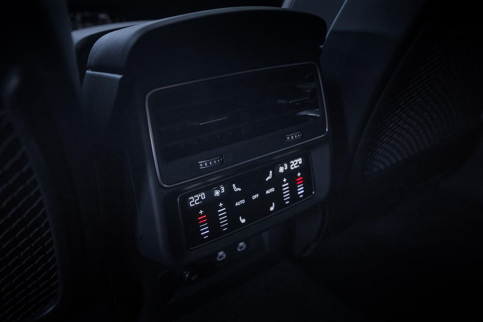 Audi Q7 TDI quattro S line-HUD-B&O 3D- Matrix- Carbon