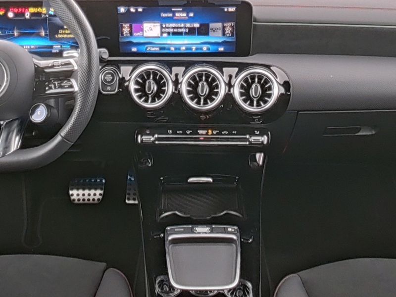 Mercedes-Benz CLA 35 AMG 4M Coupé - Samsaru's Car Outlet