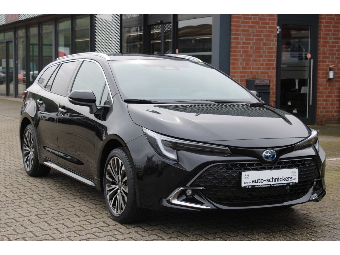 Toyota Corolla Touring Sports Hybrid Teamplayer+TEC-P