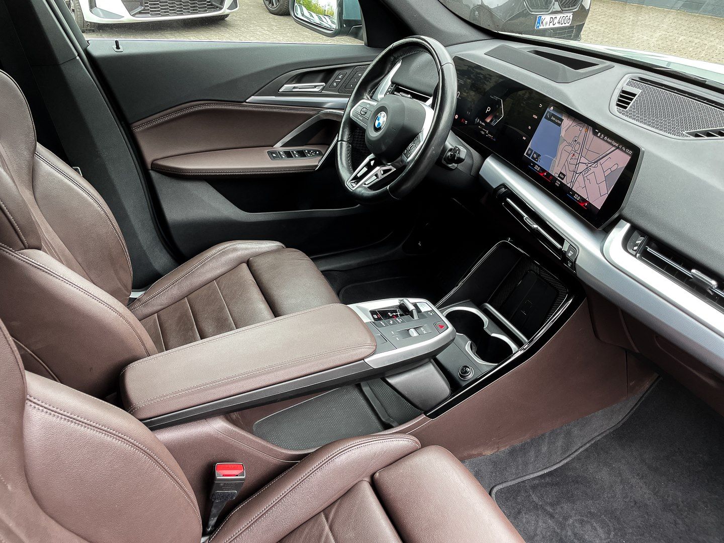BMW X1 xDrive20d - Samsaru's Car Outlet