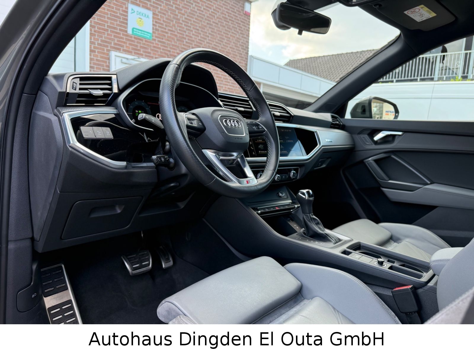 Audi Q3 45 TFSI e S Line