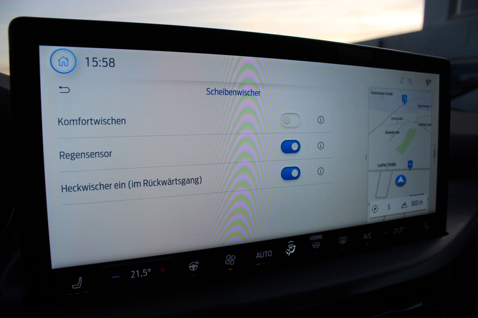 Ford Focus Titanium Turnier 1,0EcoBoost*Automatik*AHK