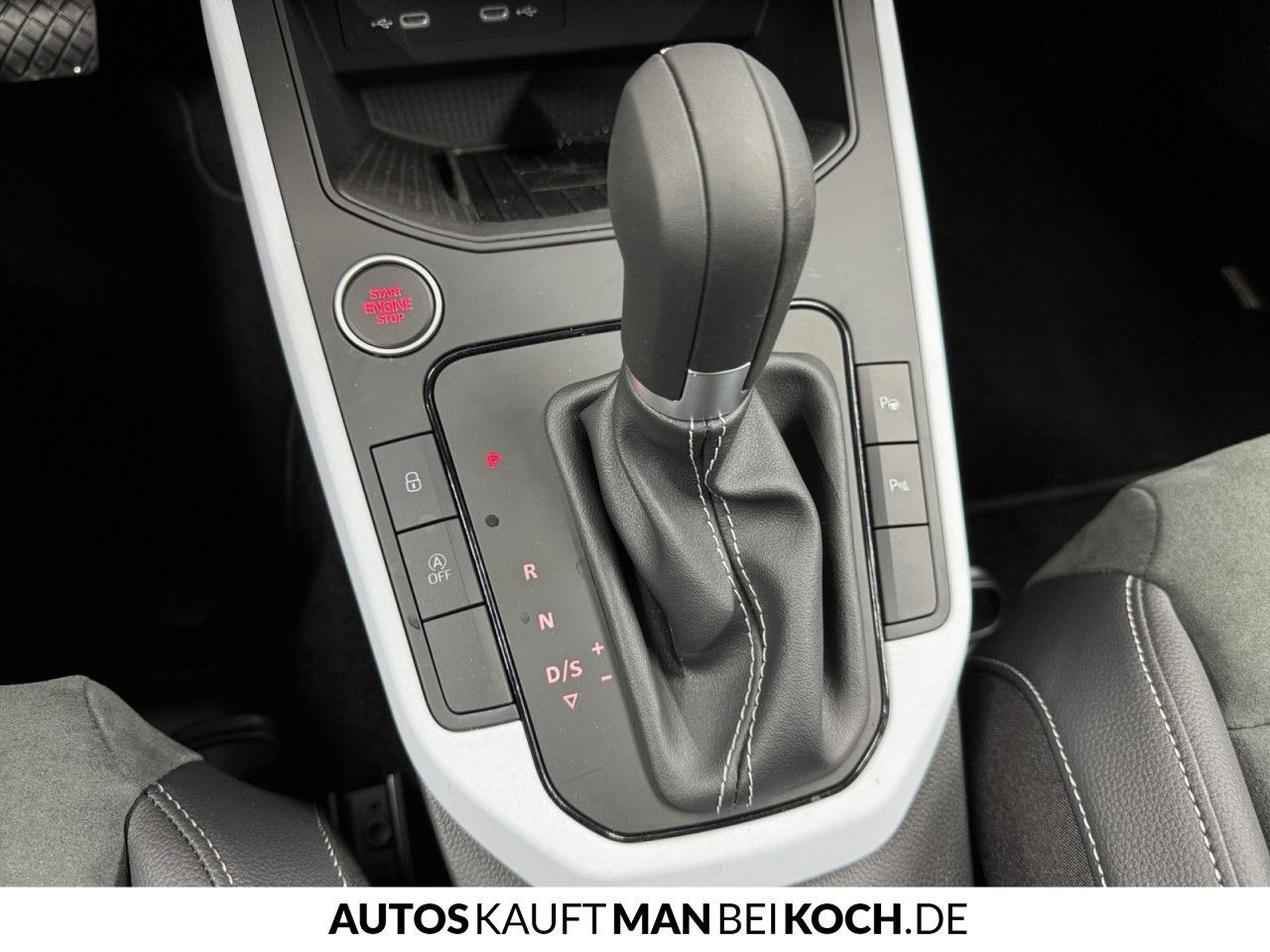 Seat Arona 1.0 TSI DSG Road Ed SOUND NAVI PDC V+H AHK