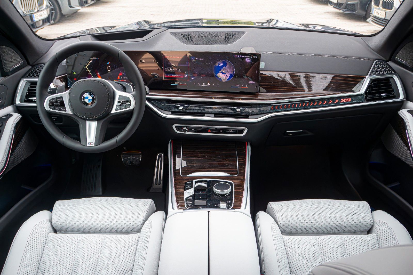 BMW X5 30d M SPORT.LUFTF.SOFTCL.PANORAMA.H/K.AHK.360