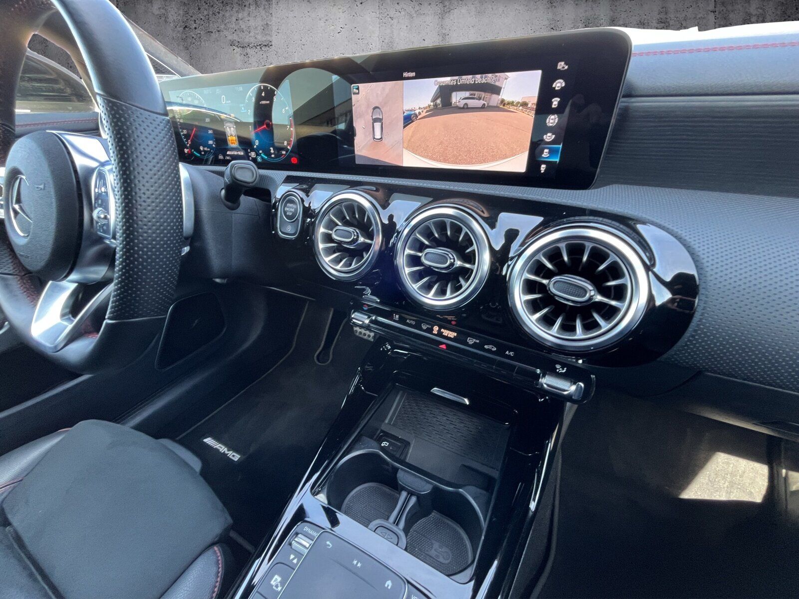 Mercedes-Benz CLA 35 AMG - Samsaru's Car Outlet