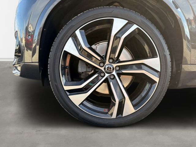 Volvo XC90 B5 Plus Dark AWD 7-Sitzer Luftfahrw. Panora
