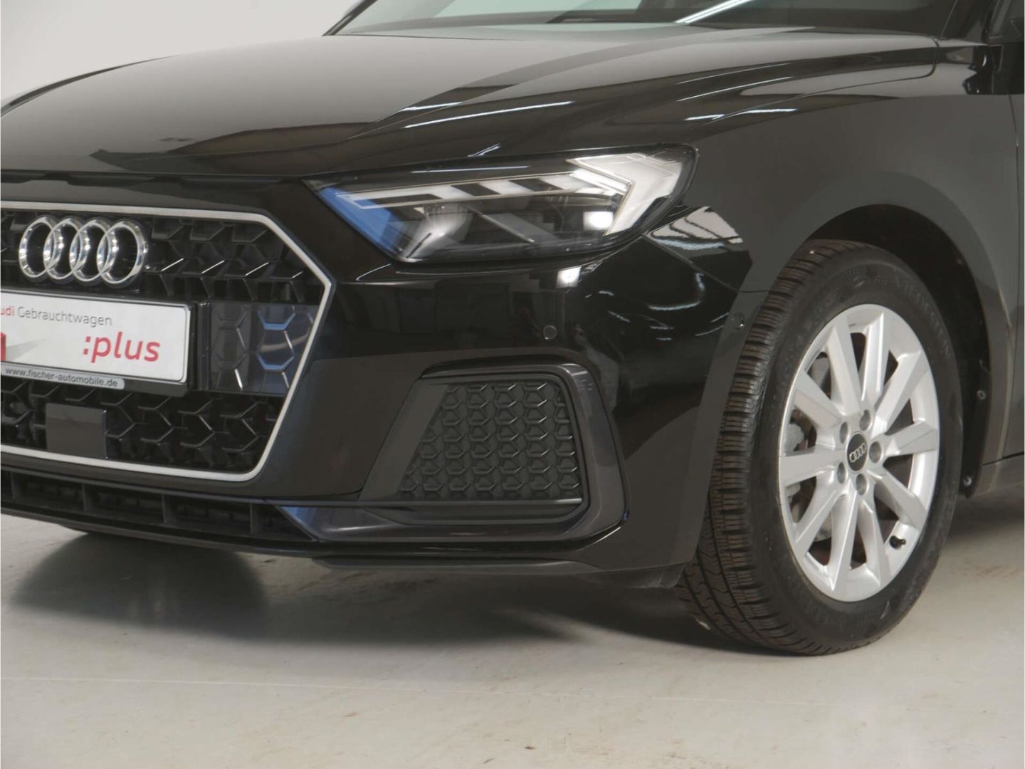Audi A1 Sportback 30 TFSI advanced - Samsaru's Car Outlet