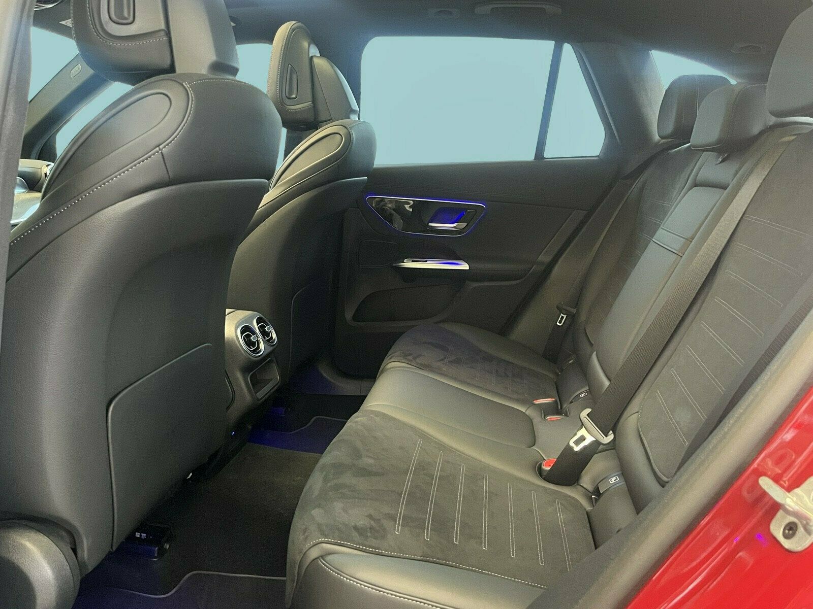 Mercedes-Benz GLC 300 d 4M AMG+AHK+DISTRO+PANO+360°+MEMO+EASYP