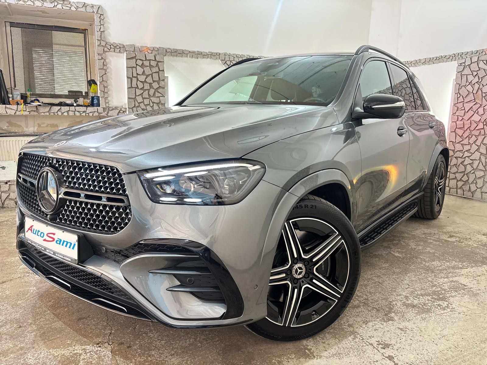 Mercedes-Benz GLE 350de 4M AMG BLACK HEAD-UP PANO VOLL AHK TOP