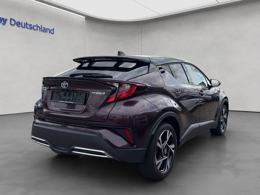 Toyota C-HR 2.0 Hybrid Team Deutschland