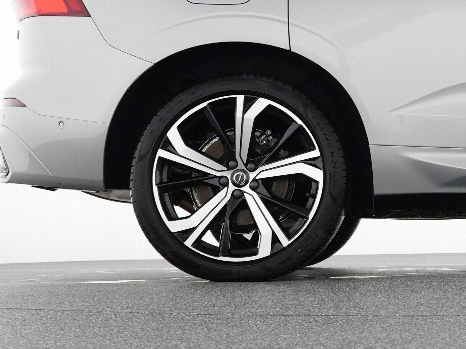 Volvo XC60 T8 Recharge AWD Ultimate Dark 21"+STANDHZG