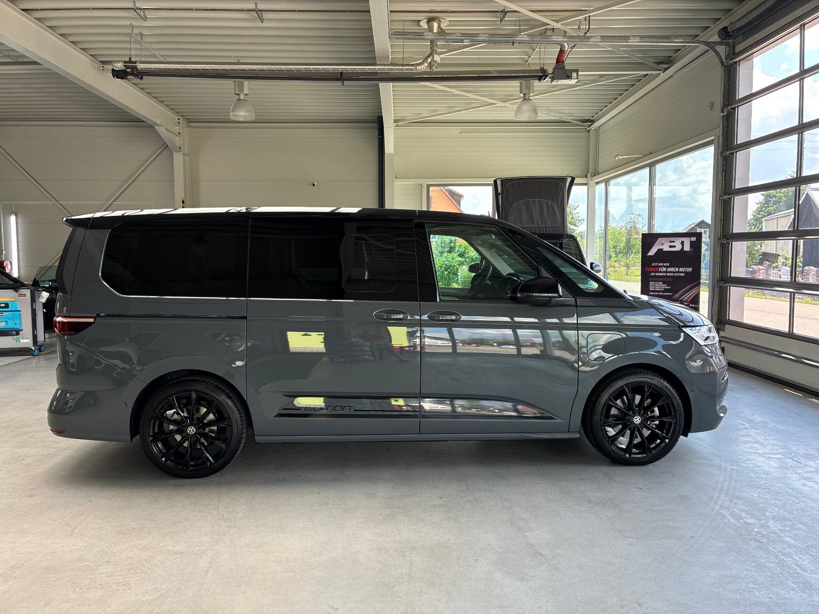 Volkswagen T7 Multivan Hybrid 4Mo Edition LÜ ABT 273PS+20"