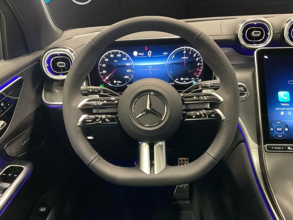 Mercedes-Benz GLC 300 de 4M EDITION AMG DISTRONIC PANO 360°AHK